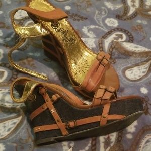 Naughty Monkey Wedges